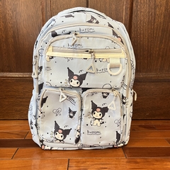 Mochila 6 CIERRE de Kuromi Celeste Pastel - comprar online