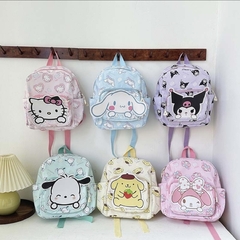 [1] Mochila 2 CIERRE de Sanrio con Dibujo Grande - comprar online