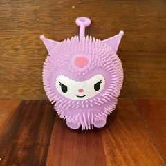 Muñecos Squishy Antiestrés Con Luces- Kuromi en internet