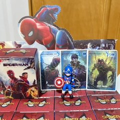 Cajita de Sorpresa de AVENGERS - Trae 3 Cartas y 1 llaverito - - comprar online