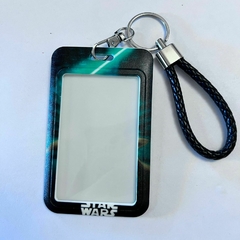 -*Portasube con Soga de Baby Yoda - Con Sable de Luz - comprar online