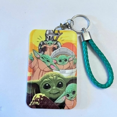 -*Portasube con Soga de Baby Yoda - Compañías