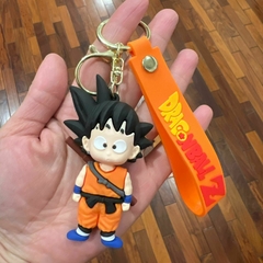 Llavero de Goma de Dragon Ball - Goku Naranja con Baston