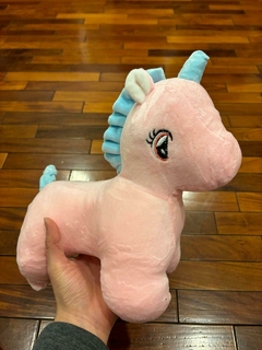 *Peluche de Unicornio - Rosa Bebe -30cm- - comprar online