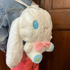 Mochila de Peluche - Cinnamoroll con Moño Rosa -30cm- - comprar online