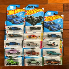 Auto Hot Wheels Originales - Al Azar (EN LO POSIBLE, SIN REPETIR) - tienda online