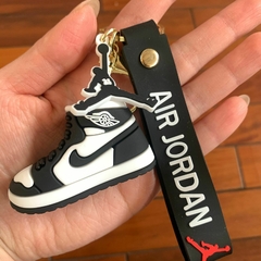 Llavero de Goma de Zapatilla Jordan -Negro - comprar online