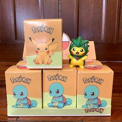 Cajita de Sorpresa de POKÉMON - Trae 1 Muñeco - comprar online