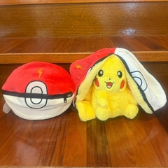 *Peluche de Pokemon - Pikachu Pokebola - 20CM - comprar online