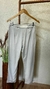 CALÇA COM CINTO FINO ENCAPADO 1235 - Brumari Modas 