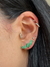 Brinco estilo earcuff com zirconias verdes - Flora Maya