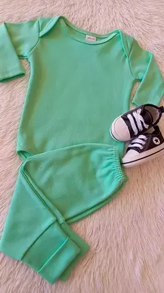 conjunto bebê liso