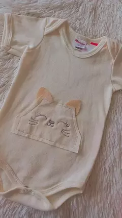 conjunto de calor gatinho na internet