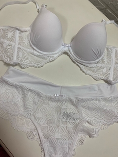 Conjunto toda delicada GG - comprar online