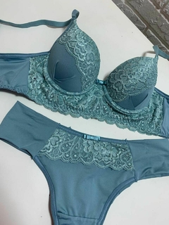 Conjunto GG na internet