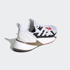 X9000L4 - Ops Sneakers Store