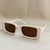 Lentes cuadrados con textura en internet
