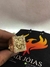 Anel quadrado com desenhos nas laterais, cravejado e símbolo São Jorge — Modelo exclusivo. - comprar online
