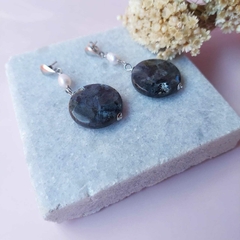 BRINCO PÉROLA NEGRA - comprar online