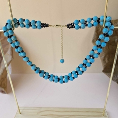 COLAR HOWLITA E CRISTAL na internet