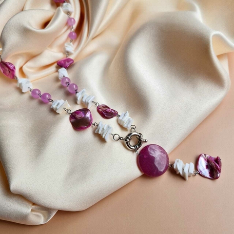 COLAR MADREPÉROLA ROSA