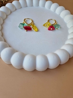 BRINCO COLORIDO CASCALHO na internet