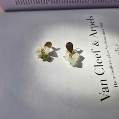 BRINCO CASCALHO JADE OLIVA - comprar online