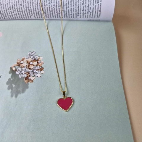 COLAR CORAÇÃO ESMALTADO