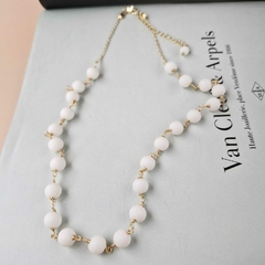 COLAR PEDRA BRANCA - comprar online