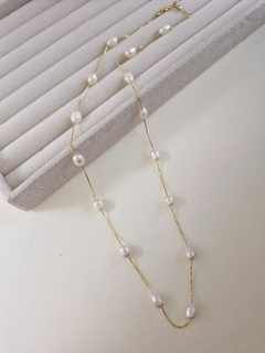 COLAR ADRIANE na internet