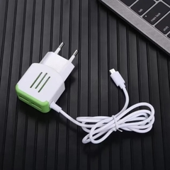Carregador Smart Tipo V8 Rápido 3.6A 2-USB na internet