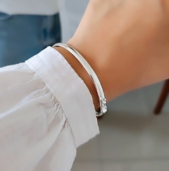 Bracelete Fio Arredondado - comprar online