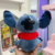 Pelúcia Stitch com pote de mel na internet