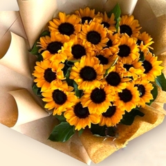 Ramo Buchon de girasoles