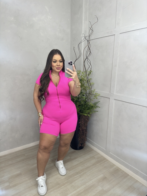 Macacão canelado 3D Plus Size - comprar online