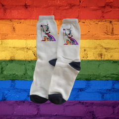Meia LGBT+ Orgulho Unicórnio na internet