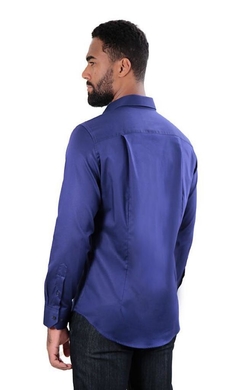 CAMISA SUPER SLIM BÁSICA COM ELASTANO MARINHO - comprar online