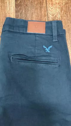CALÇA CHINO SARJA COM ELASTANO EAG na internet