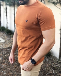 CAMISETA BÁSICA TRADICIONAL EAG COTHING