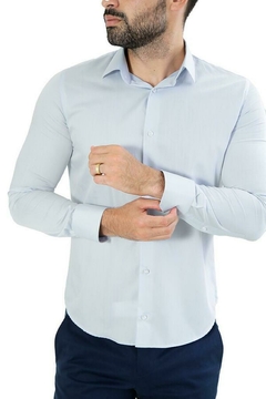 CAMISA SOCIAL ML CONFORT FIT AZUL CLARO - comprar online
