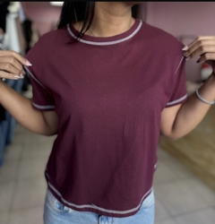 Remera Basic heylie en internet