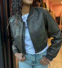 campera bomber corta en internet