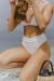 Conjunto Cortininha Ana + Hot Pants Bossa Branco na internet