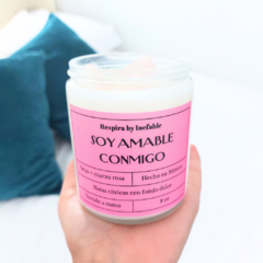 Vela de soya "Soy amable conmigo" - tienda en línea
