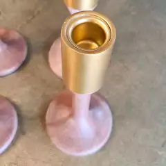 Castiçal Porta Vela em Resina Baixo Marrom e Dourado na internet