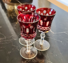 Taça Decorativa de Vidro Cristalino Vermelho para Licor na internet