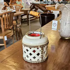 Imagem do Luminária em Cerâmica 2 Tons com Alça e Suporte para Vela