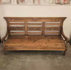 Banco Surubão Leito Entalhado a Mão em Demolição na internet