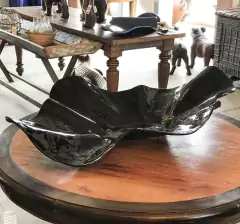 Centro de Mesa Murano Folha Cruz Preta Grande - Marcenaria Tiradentes - Móveis e Decoração Artesanais de alto padrão
