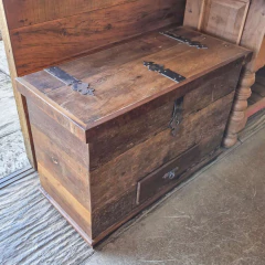 Imagem do Baú de Assoalho com Fechadura, Tampa e 1 Gaveta 0,95mx0,42m
